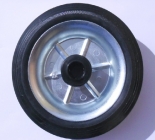 LAG B 12072 fekete gumis futófelületű fémtárcsás kerék tűgörgős csapággyal Ø 150 mm